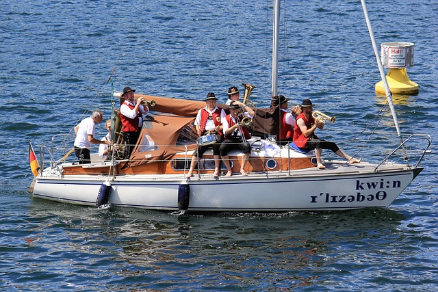 其中代表性 其中代表性